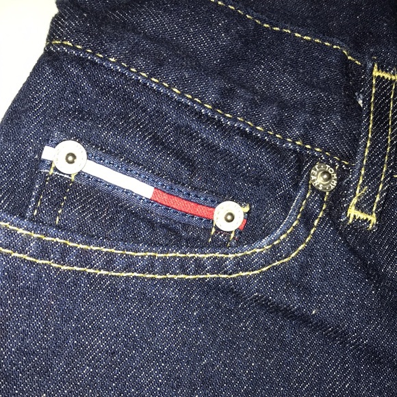 Vintage Tommy shorts - Picture 4 of 5